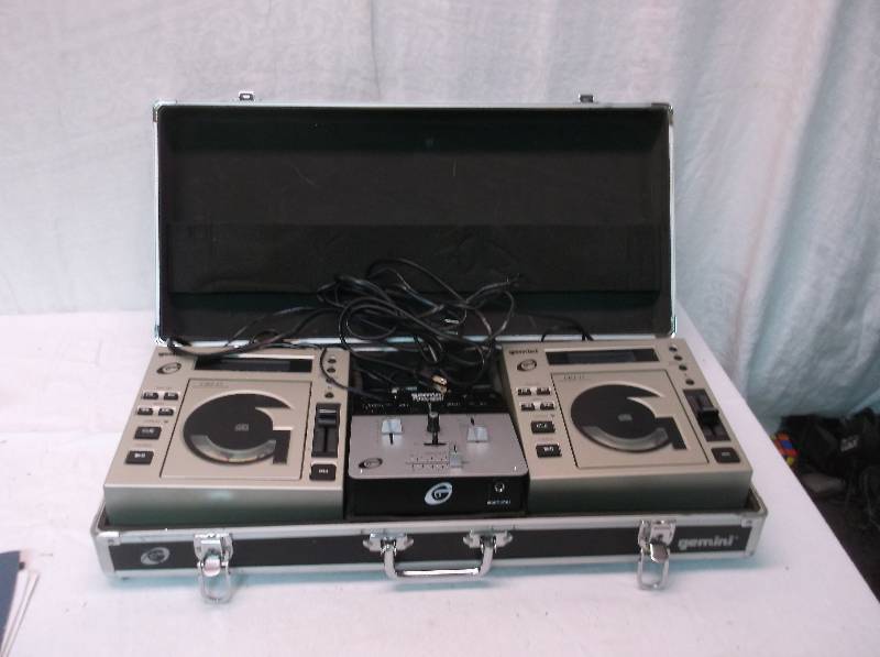lot 10 image: DJ System