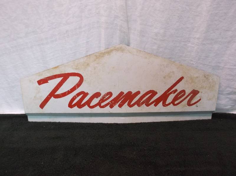 lot 51 image: Metal Sign