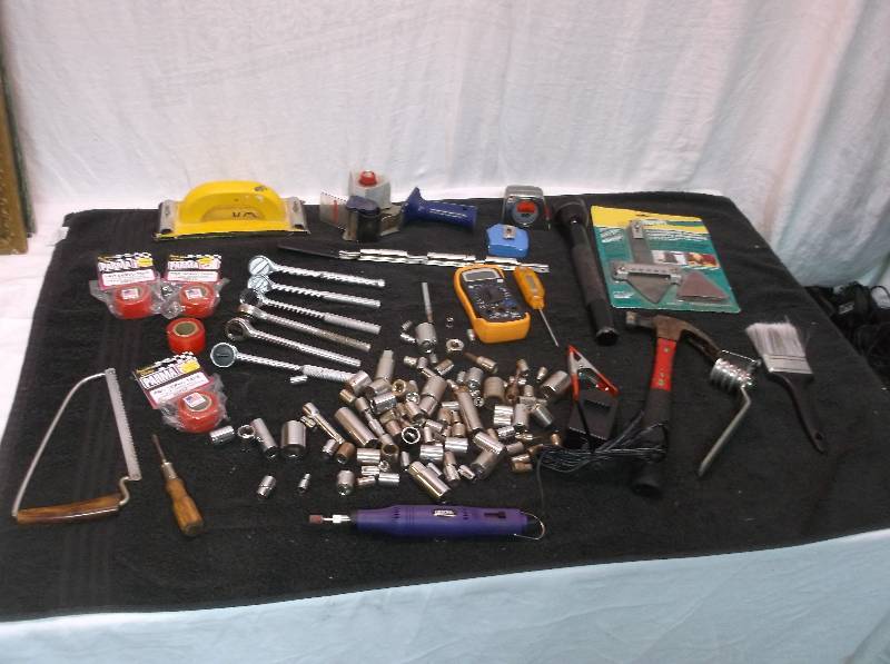 lot 61 image: Tools