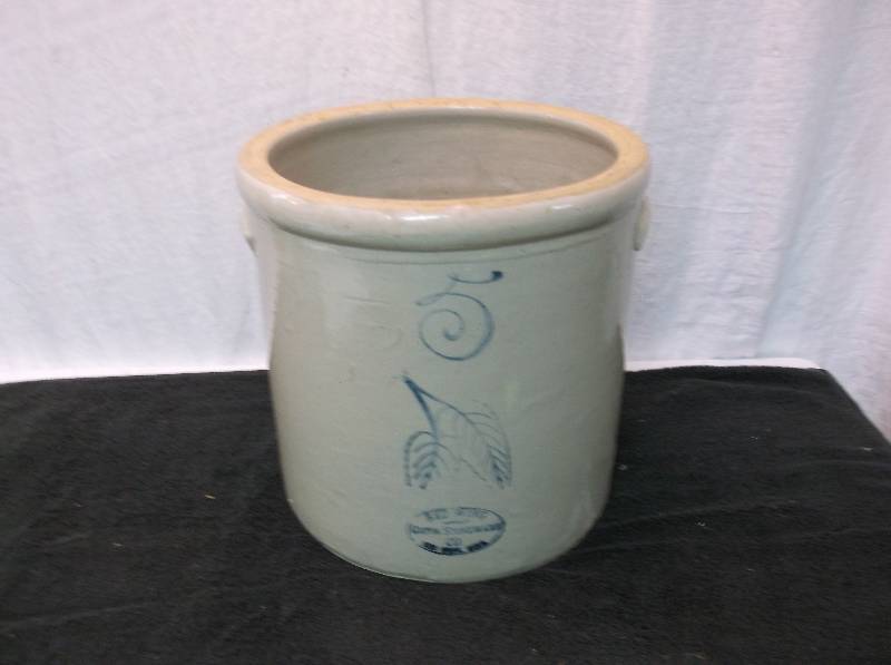 lot 80 image: AntiqueVintage