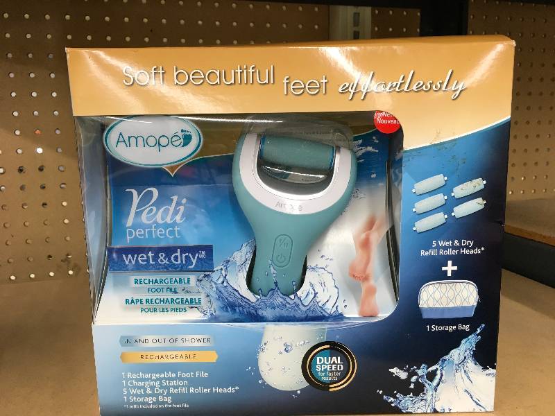 Amope Pedi Perfect Wet Dry Electronic Pedicure Foot File, Retail $39.99