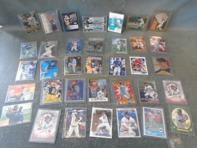 lot 14 image: Assorted Football, Baseball and Basketball Cards