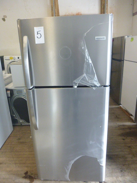 Frigidaire Top Freezer Refrigerator