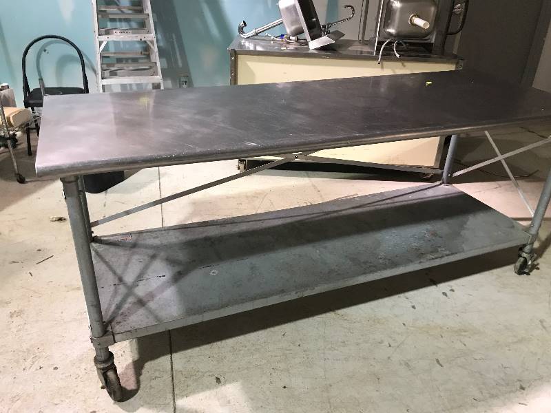 lot 50 image: 96X30X36 Stainless Steel Table