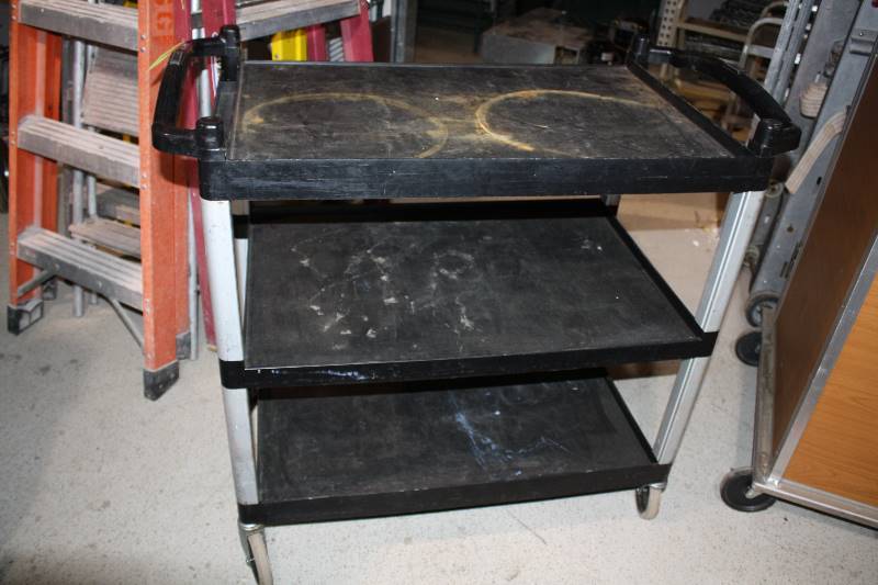 lot 110 image: Cart