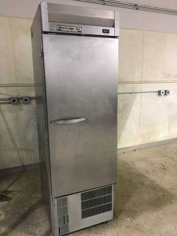 lot 31 image: Beverage Air Single Door Cooler on Casters - Model # KR2411AS - 115 Volts - 5.7 Amps - 26 x 33 x 82.5 - NSF ApprovedRuns Cools