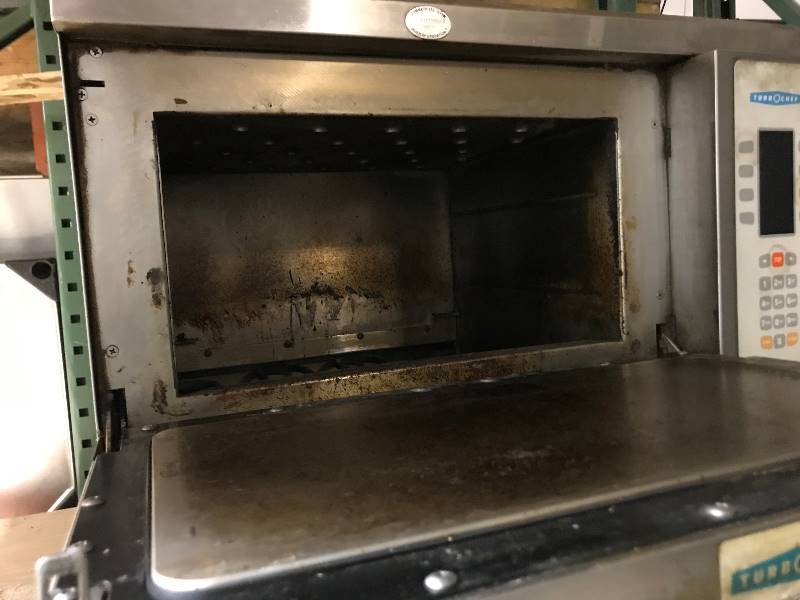 lot 10 image: Turbo Chef, Mod HHB, Rapid Bake oven, 208-240 volts, 24 amps, 1 ph, mfg. date 08-05, 26.5x31x21.5H