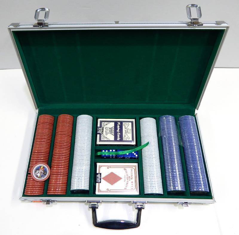 lot 8 image: 300 Chip Aluminum Poker Chip Case with Playing Cards and Dice