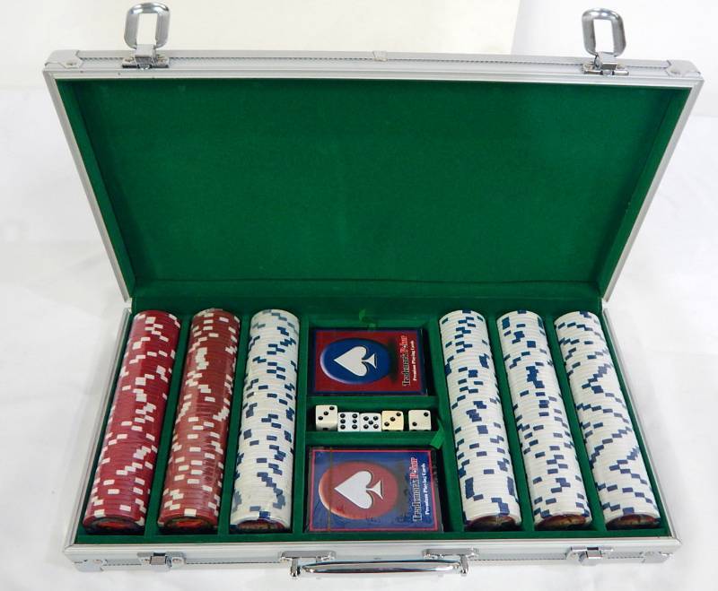 lot 67 image: 300 Chip Aluminum Poker Chip Case with Limited Edition Ferrari Chips, Playing Cards and Dice