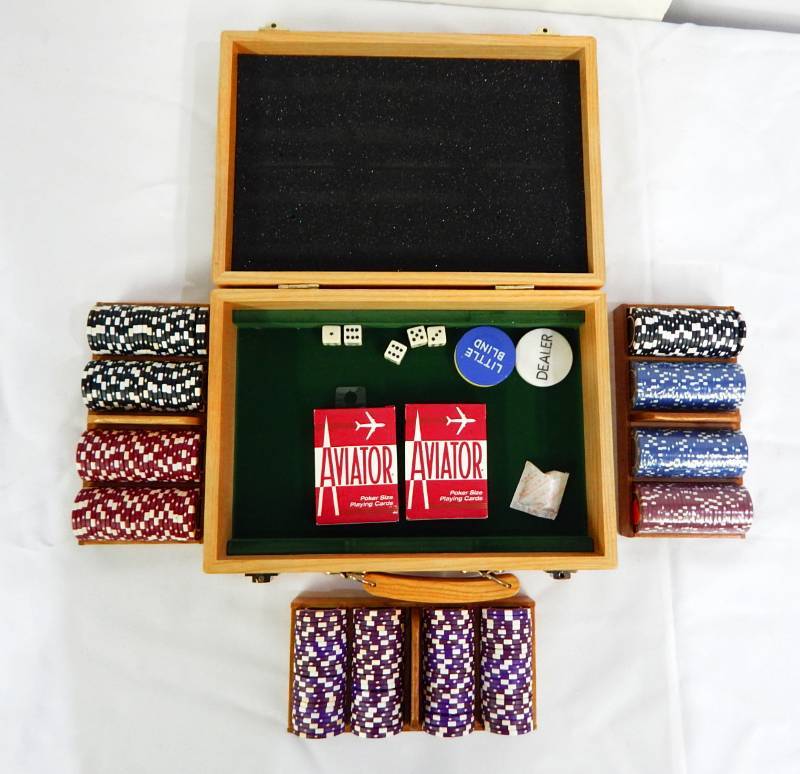 lot 81 image: 300 Chip Wood Poker Chip Case with Playing Cards, Dice and more