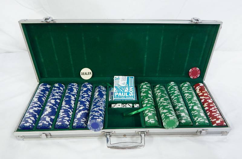 lot 125 image: 500 Chip Aluminum Poker Chip Case with Playing Cards and Dice
