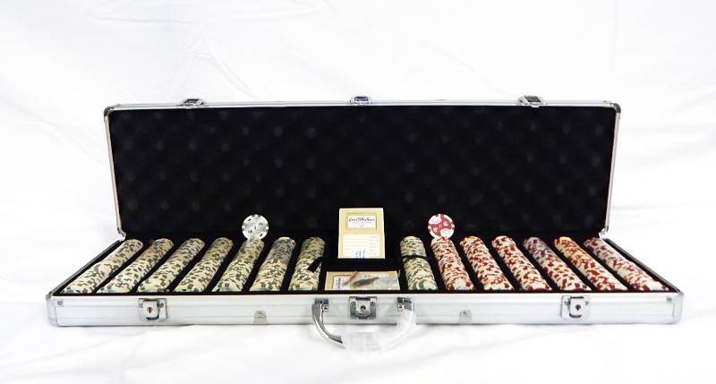 lot 163 image: 700 Chip Aluminum Poker Chip Case with Playing Cards and Dice