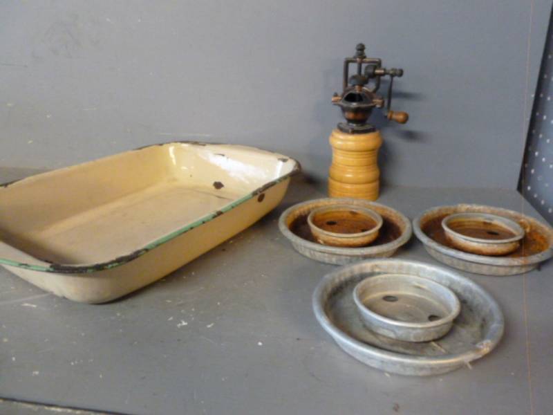 Vintage Enamelware