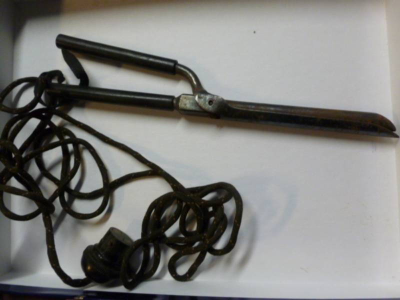 Vintage Curling Iron