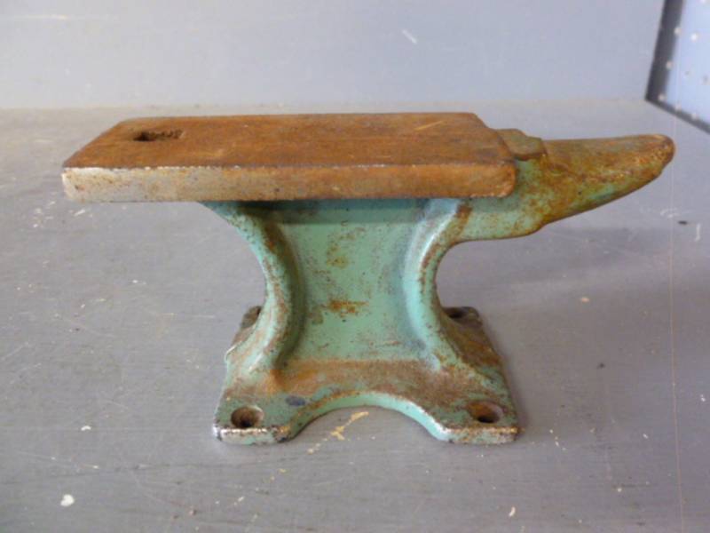 Vintage Anvil