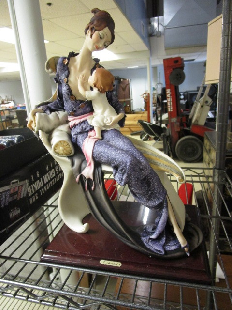 lot 920 image: GIUSEPPI ARMANI LIMITED EDITION MATERNITY STATUE