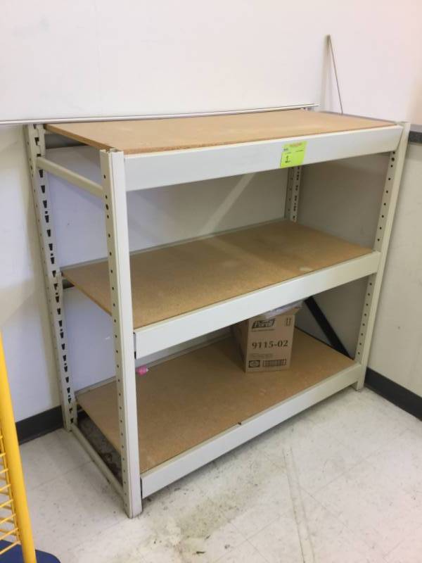 lot 1 image: Adjustable Shelving    