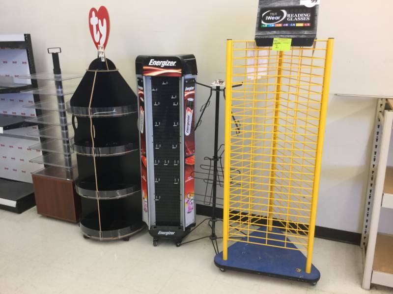 lot 2 image: Merchandise Display Units    
