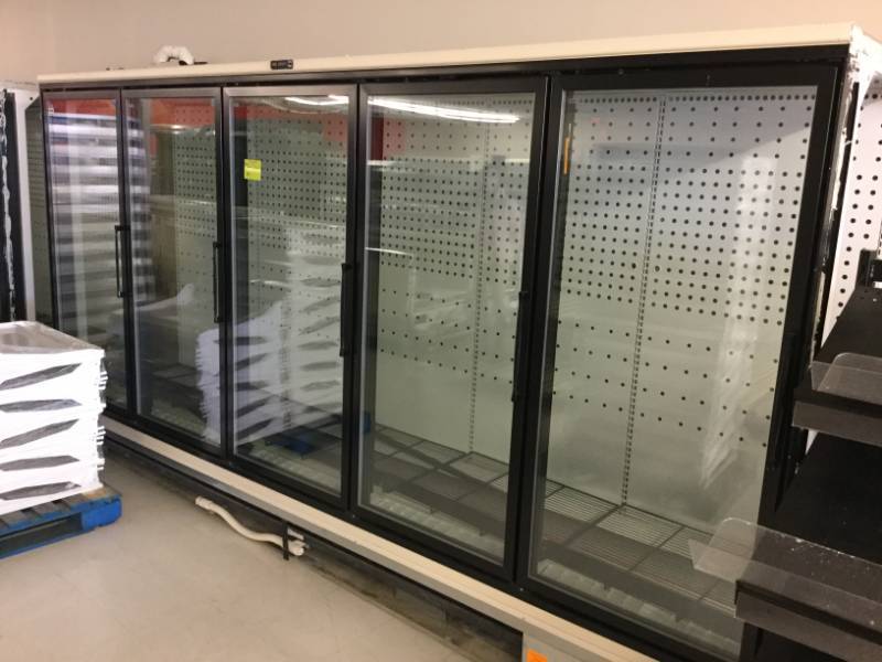 lot 14 image: Zero Zone RVZC30 Glass Freezer