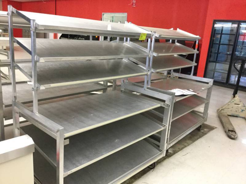 lot 20 image: 4 Aluminum Display Rack