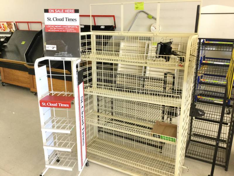 lot 30 image: Misc Display Racks