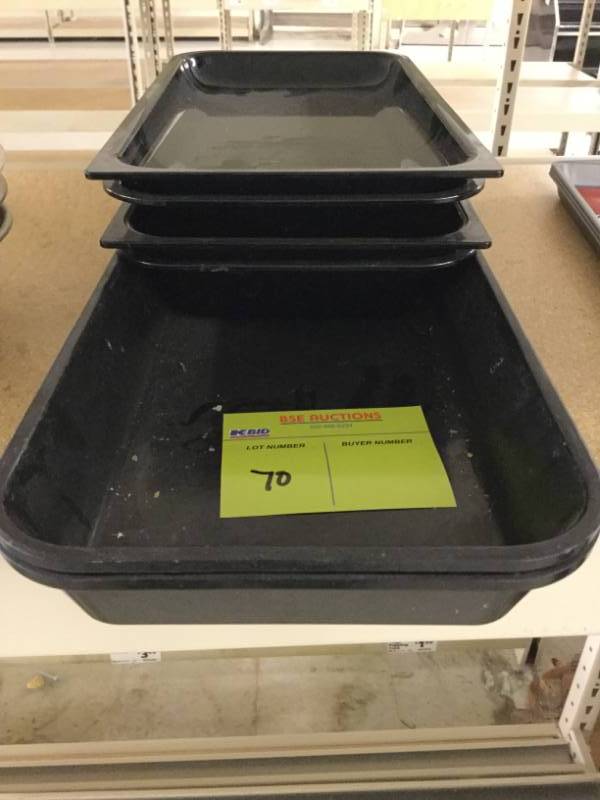 lot 70 image: Misc Trays