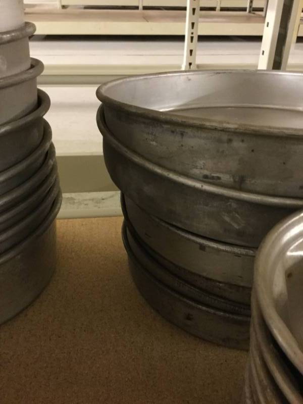 lot 81 image: Bread Pans