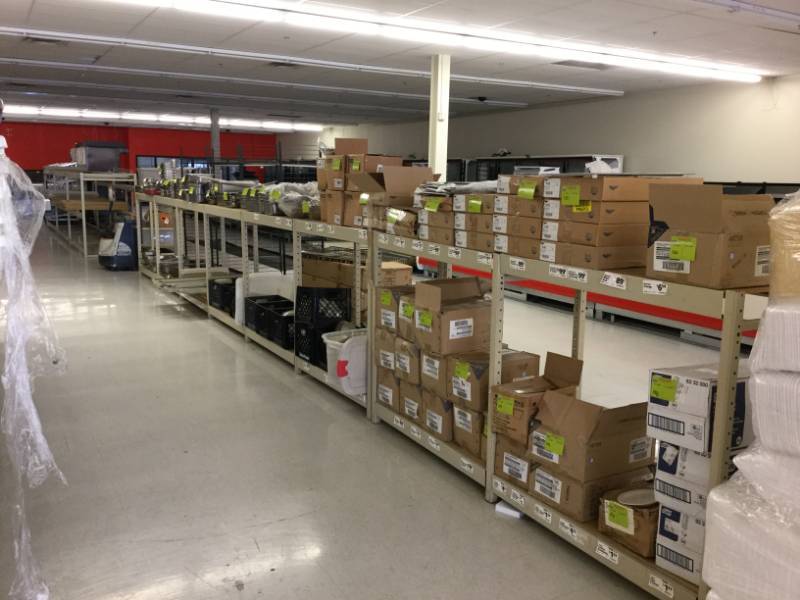 lot 97 image: Adjustable Racking