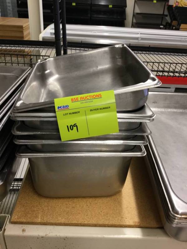 lot 109 image: Food Pans