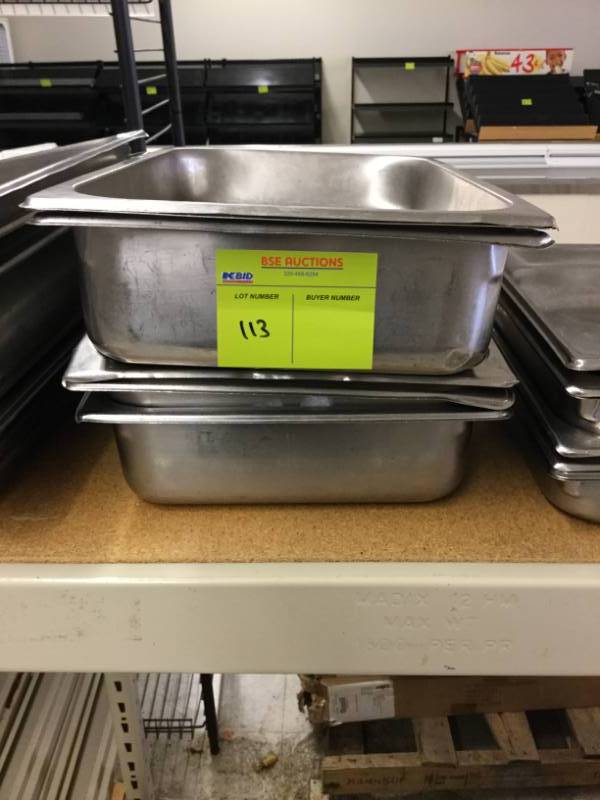 lot 113 image: Food Pans
