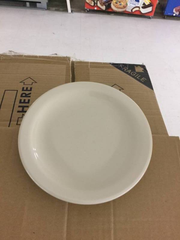 lot 130 image: Dinner Plate