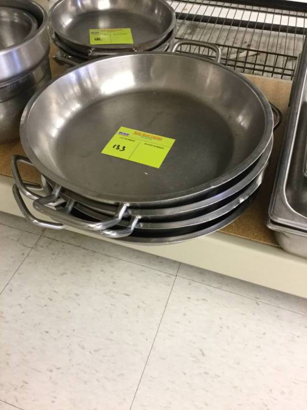 lot 133 image: Misc Bowls