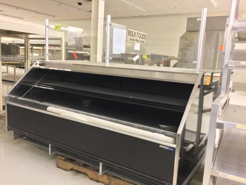 lot 180 image: 2014 HillPhoenix Multi Deck Open Air Deli Case with Worktop and Storage