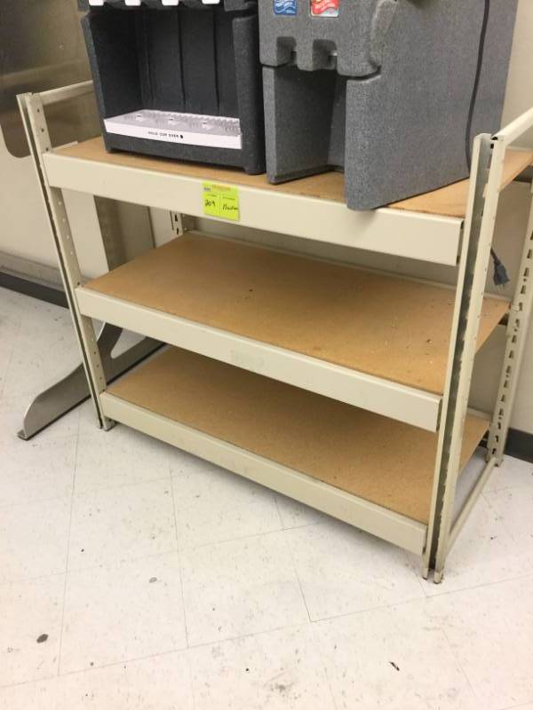 lot 209 image: Adjustable Racking