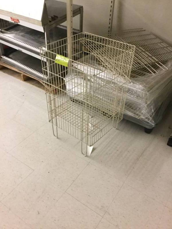 lot 221 image: Misc Display Basket