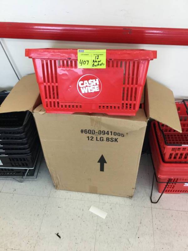 lot 409 image: NEW Shopping Baskets