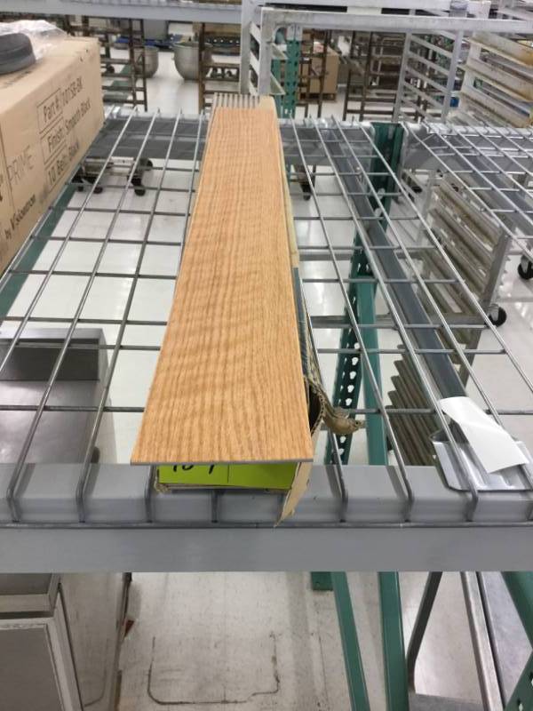 lot 424 image: Misc Flooring Pieces