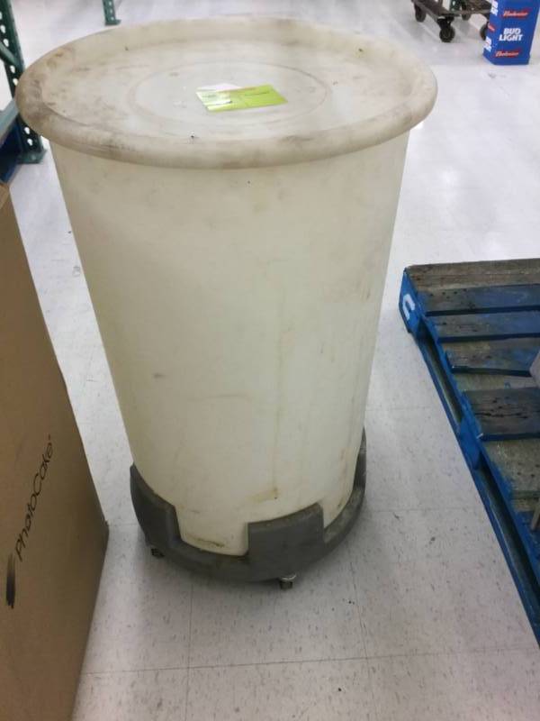 lot 508 image: Bulk Food Storage Container