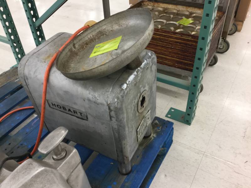 lot 511 image: Meat Grinder