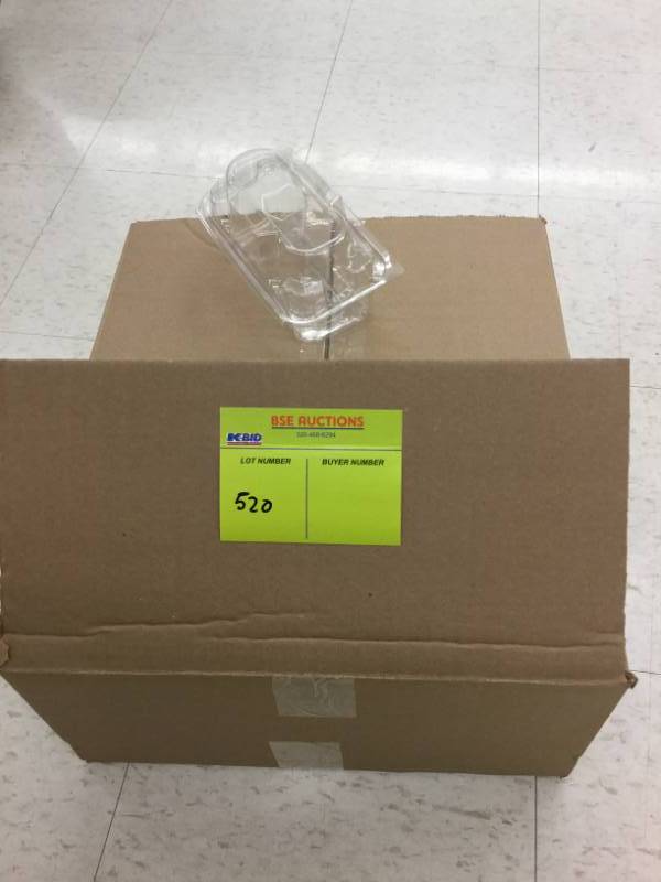 lot 520 image: Plastic Containers
