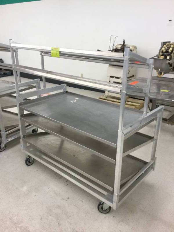 lot 531 image: Aluminum Display Rack
