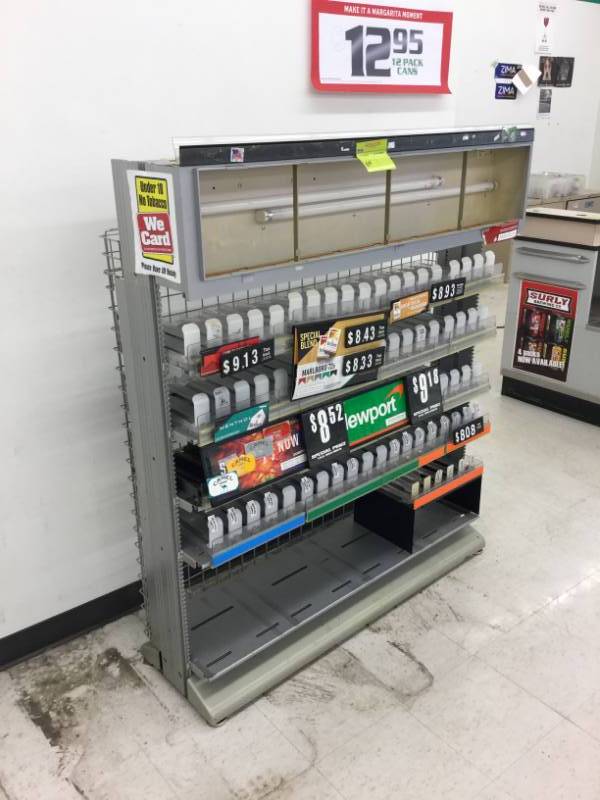 lot 540 image: Cigarette Display