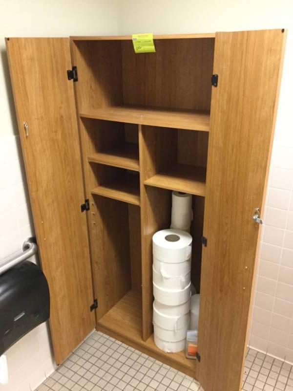 lot 542 image: Bathroom Storage Organizer