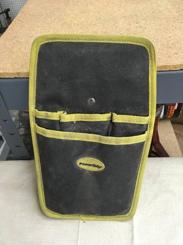 lot 21 image: Belt Tool Holder