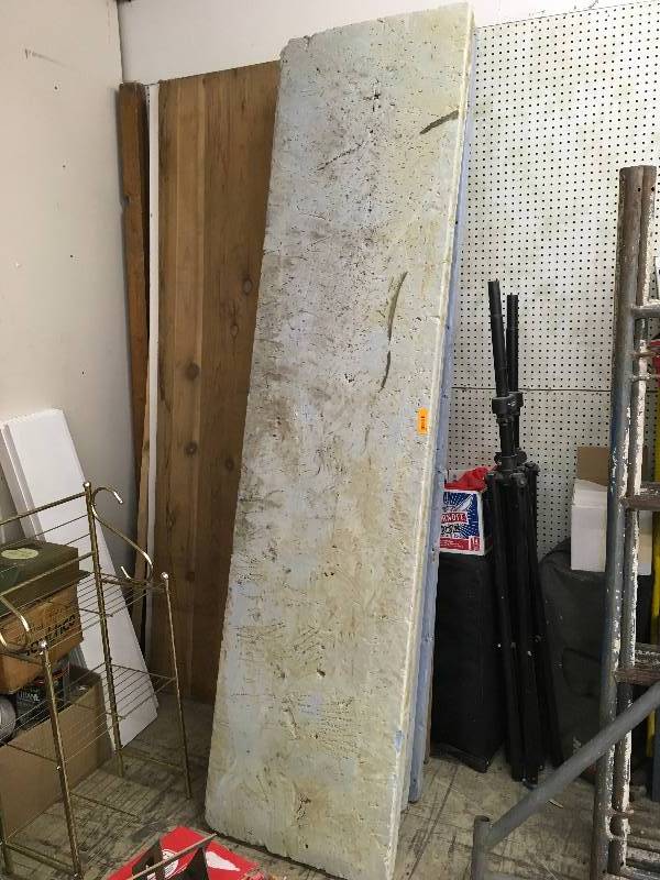 lot 60 image: 6 Styrofoam Sheets
