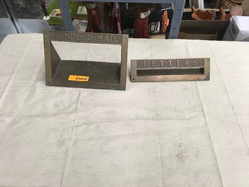 lot 85 image: Mail & Letter Slots