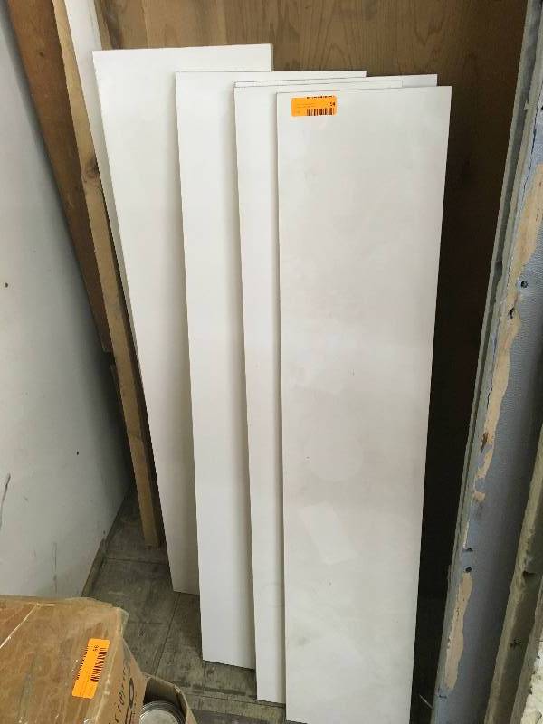 lot 94 image: 5 Pieces Of Wood