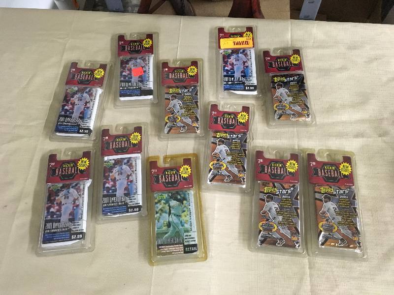 lot 115 image: Baseball Card Packs