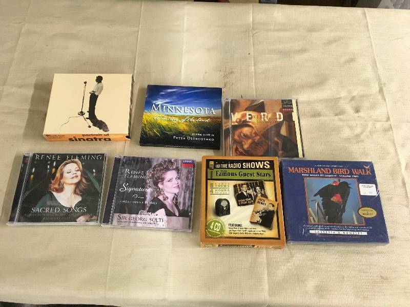 lot 124 image: Misc Music CDS