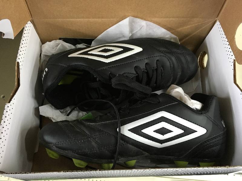 umbro finale cleats